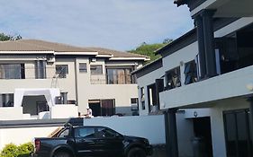 Bryanston Drive Elegant Guesthouse & Boardroom Facilities